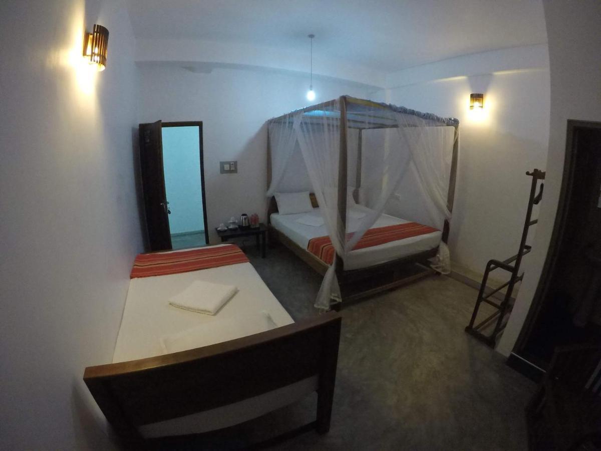 Dreamers Lodge Banduramulla Bagian luar foto