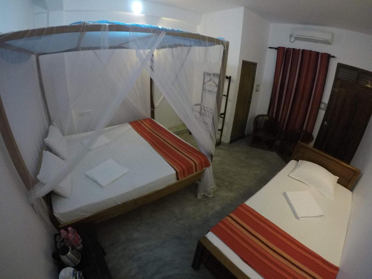 Dreamers Lodge Banduramulla Bagian luar foto