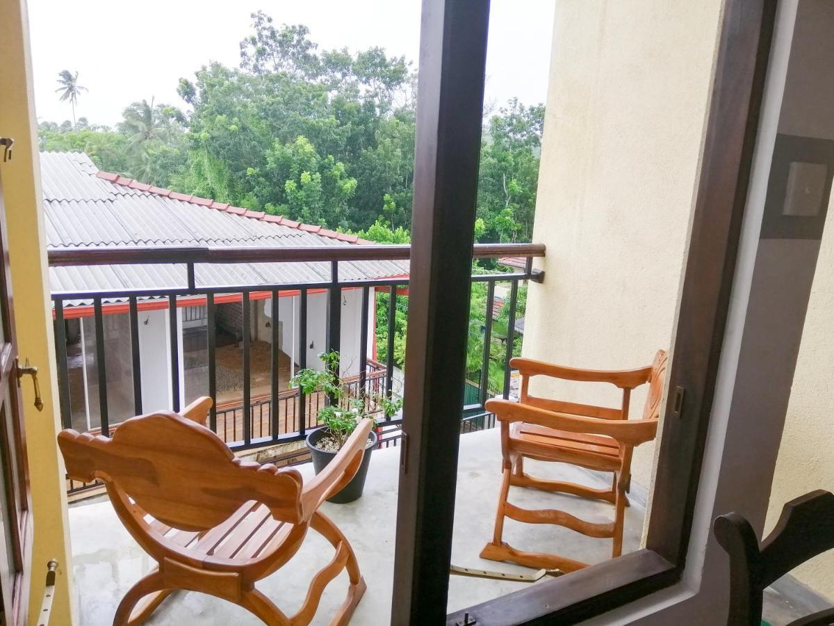 Dreamers Lodge Banduramulla Bagian luar foto