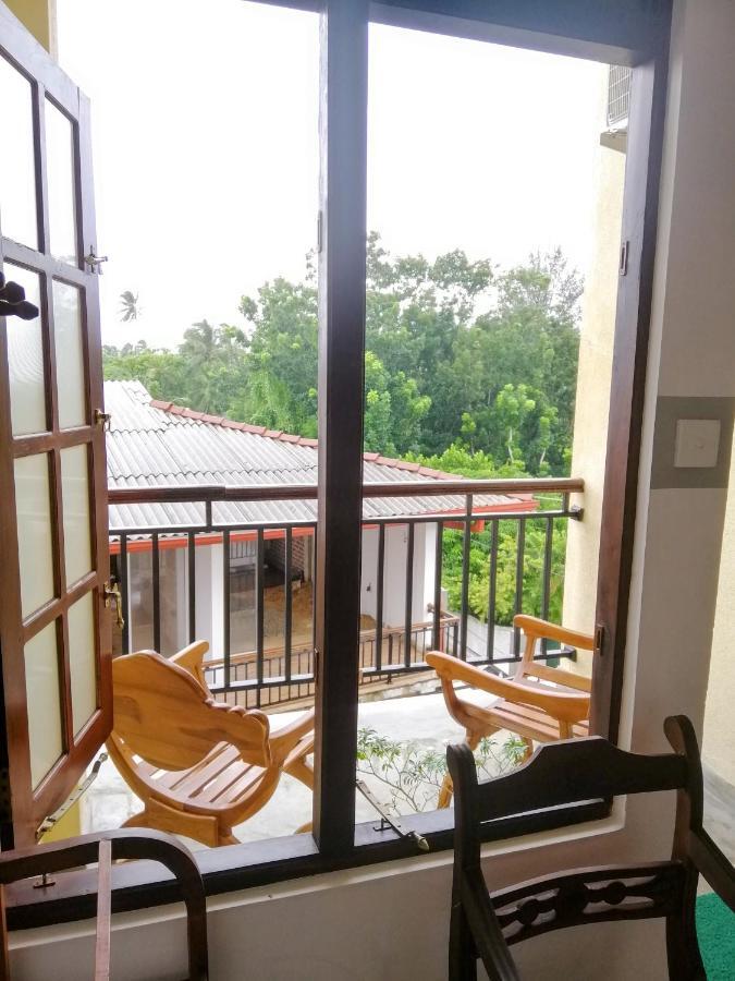 Dreamers Lodge Banduramulla Bagian luar foto