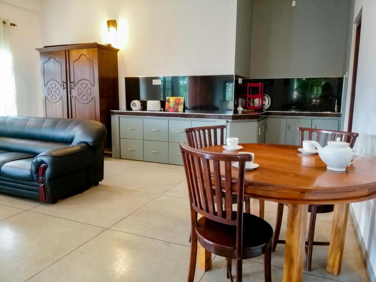 Dreamers Lodge Banduramulla Bagian luar foto